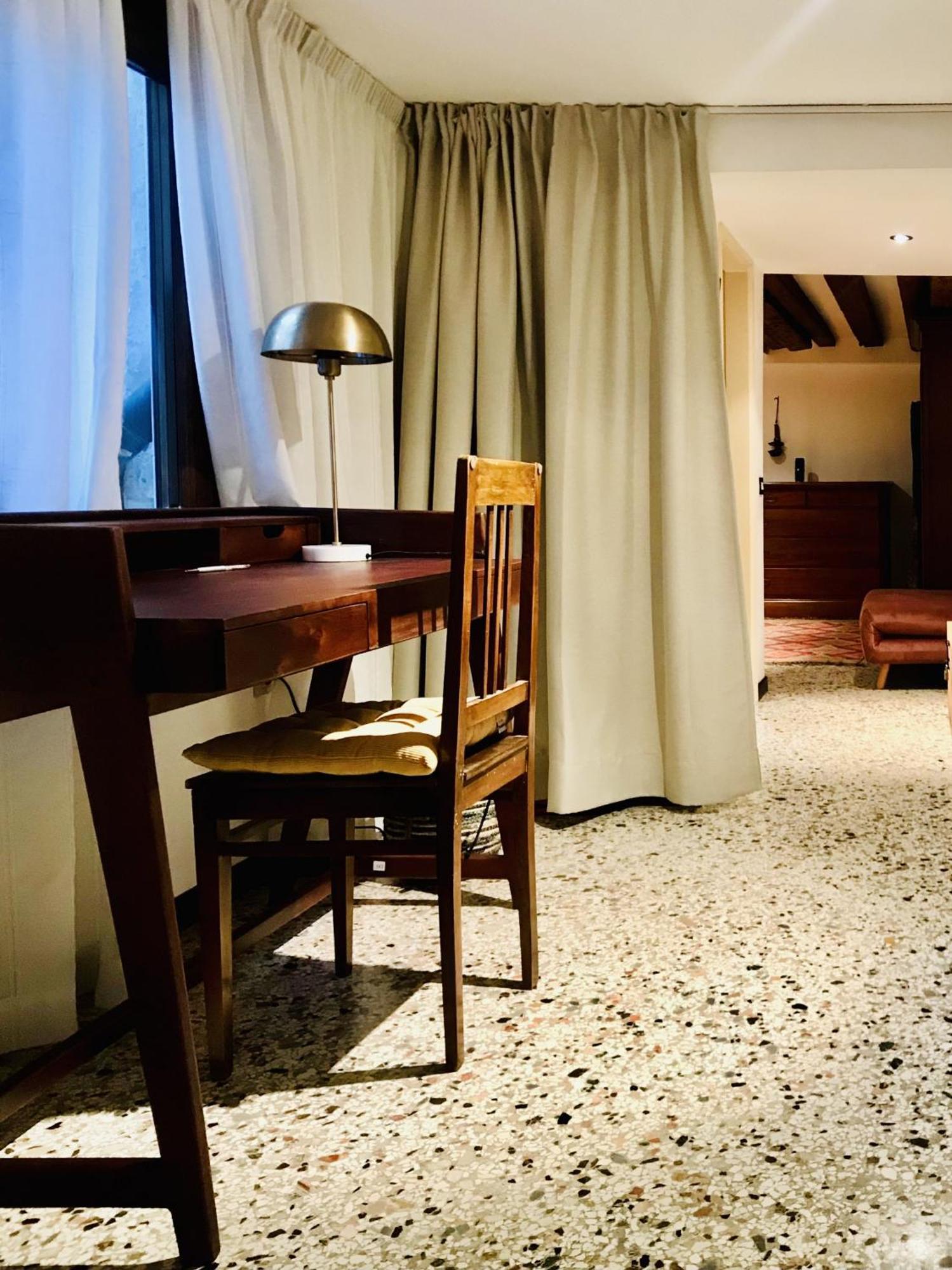 Remedio At Locappart Venedig